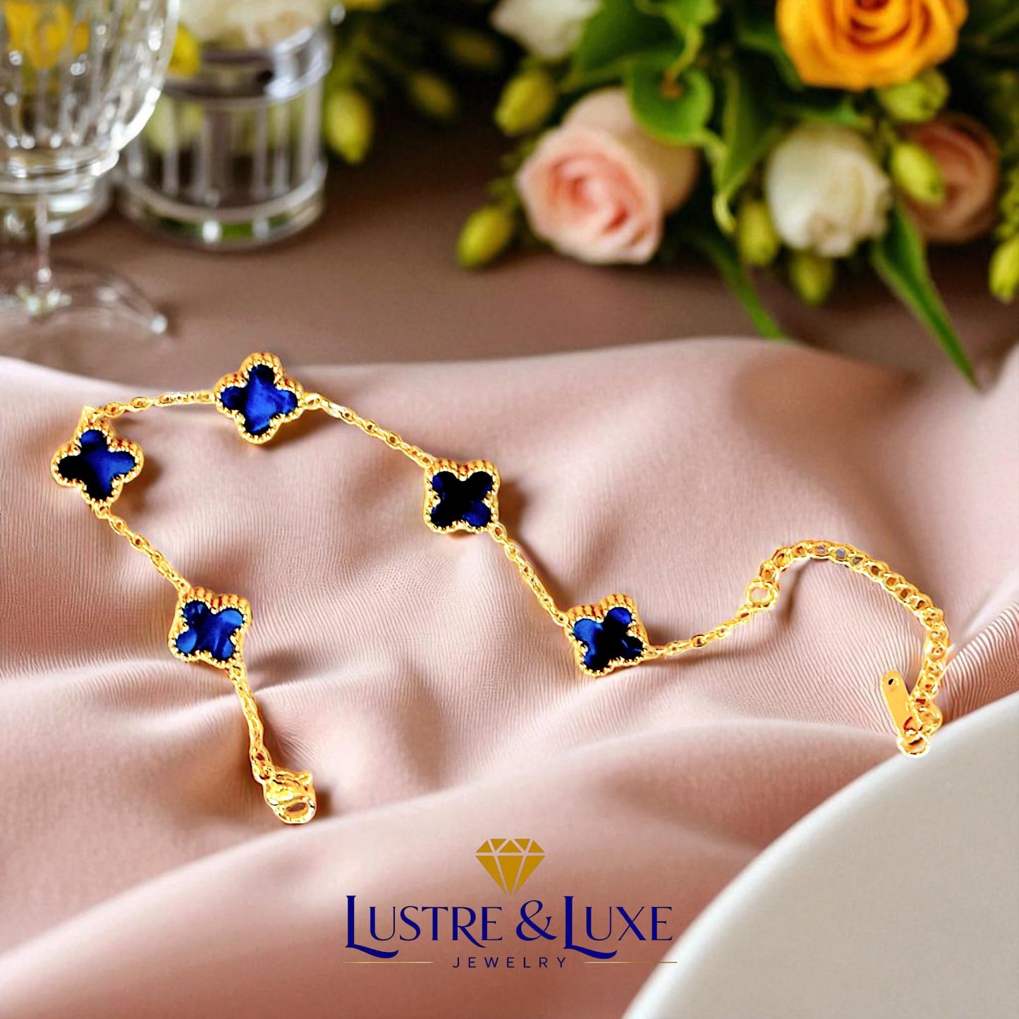 Four Leaf Clover Bracelet for Women - 18K Gold Plated 316L Stainless Steel, Double-Sided Mother of Pearl Charm, Adjustable Link Lucky Bracelet, Elegant Jewelry Gift for Her with Gift Box