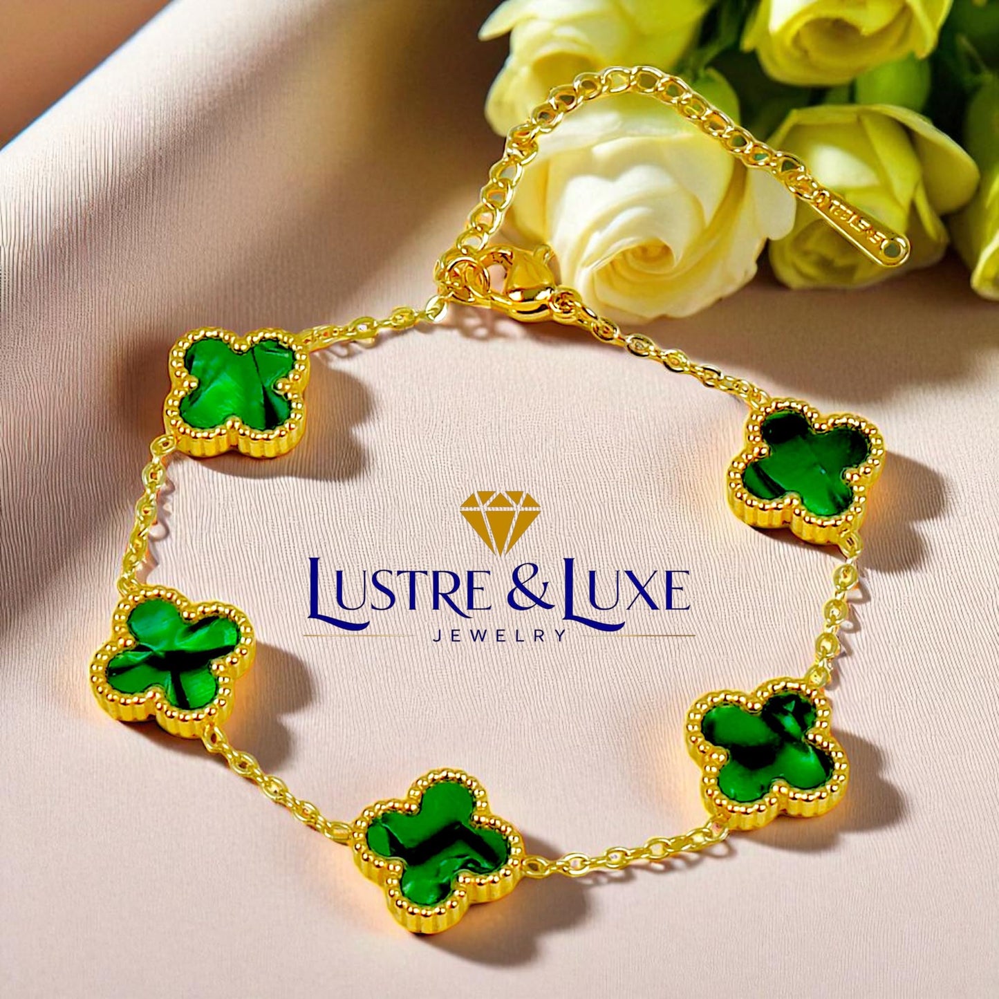 Four Leaf Clover Bracelet for Women – 18K Gold Plated 316L Stainless Steel, Double-Sided Mother of Pearl, Adjustable Lucky Charm Link Bracelet, Elegant Jewelry Gift for Her, Comes with gift Box.