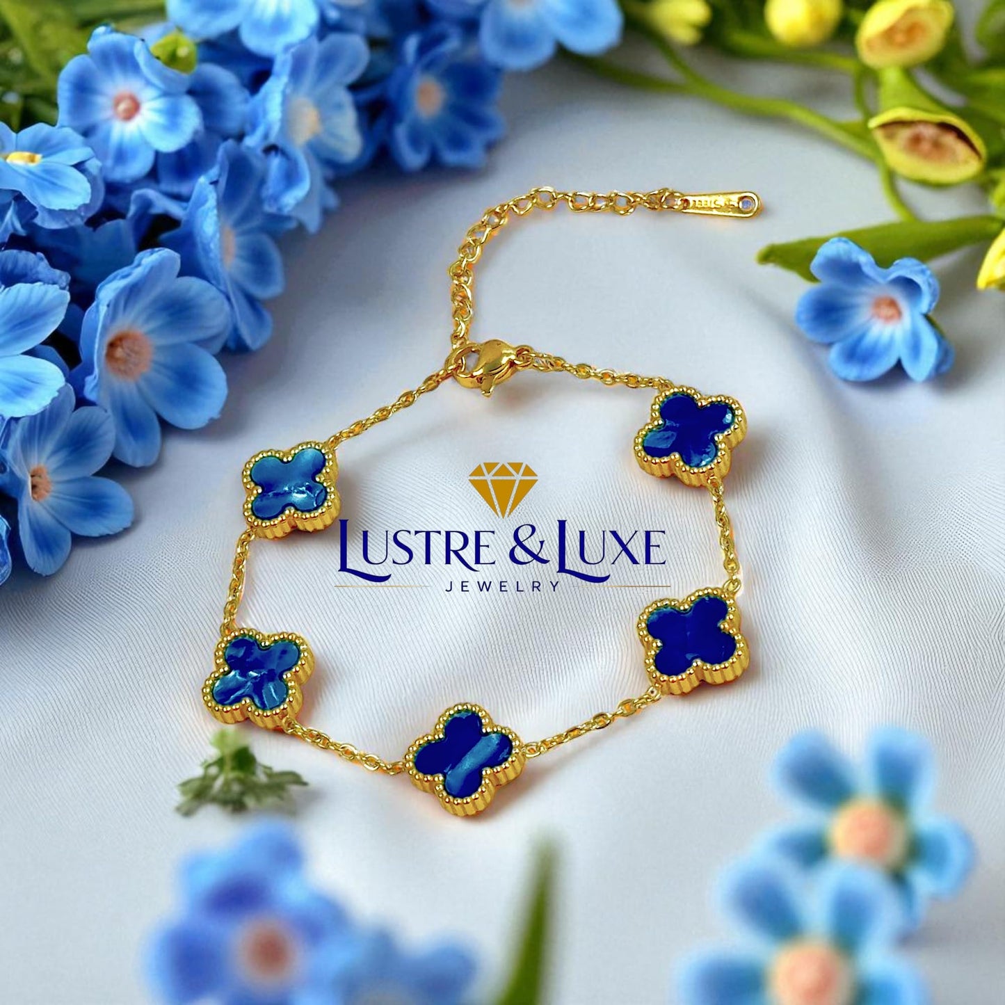 Four Leaf Clover Bracelet for Women – 18K Gold Plated 316L Stainless Steel, Double-Sided Mother of Pearl, Adjustable Lucky Charm Link Bracelet, Elegant Jewelry Gift for Her, Comes with gift Box.