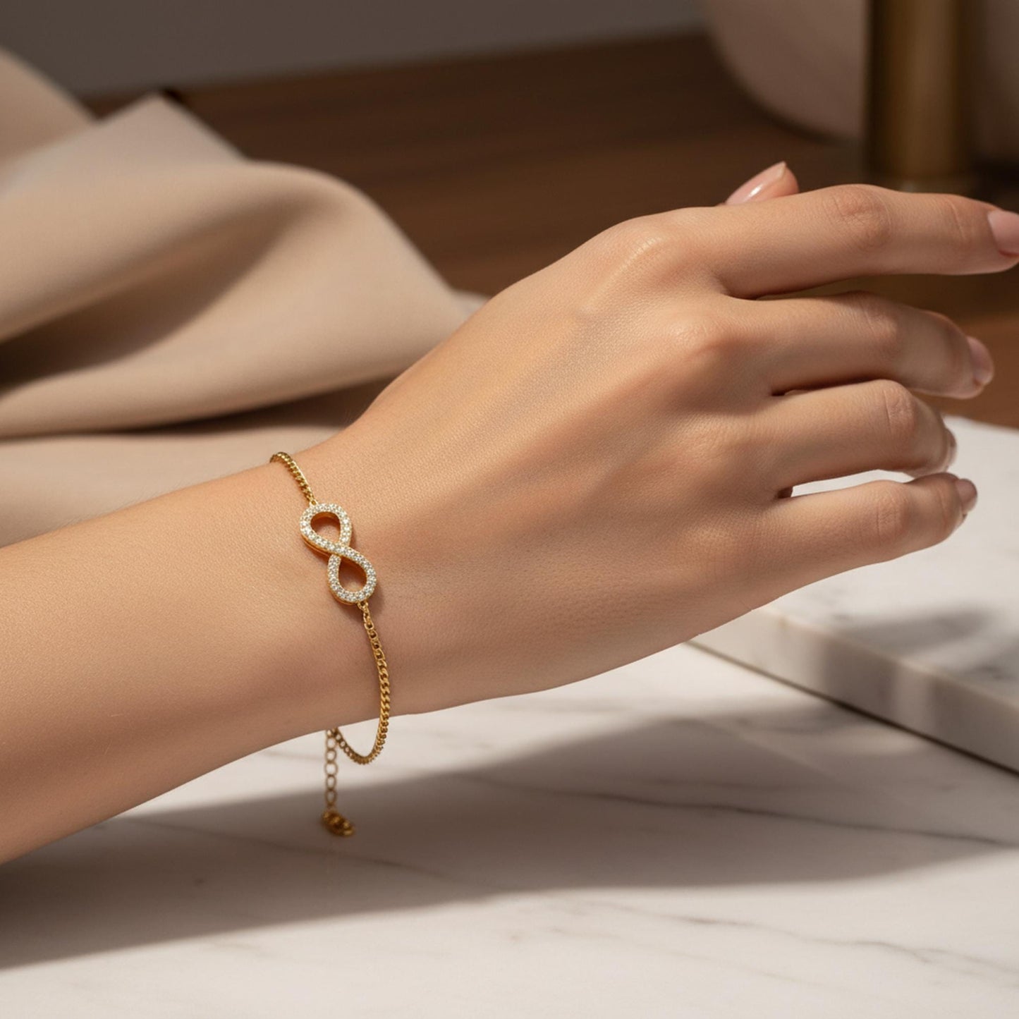 Infinity Bracelet 925 Sterling Silver – 18K Gold Vermeil Curb Chain – Forever Love Bracelet