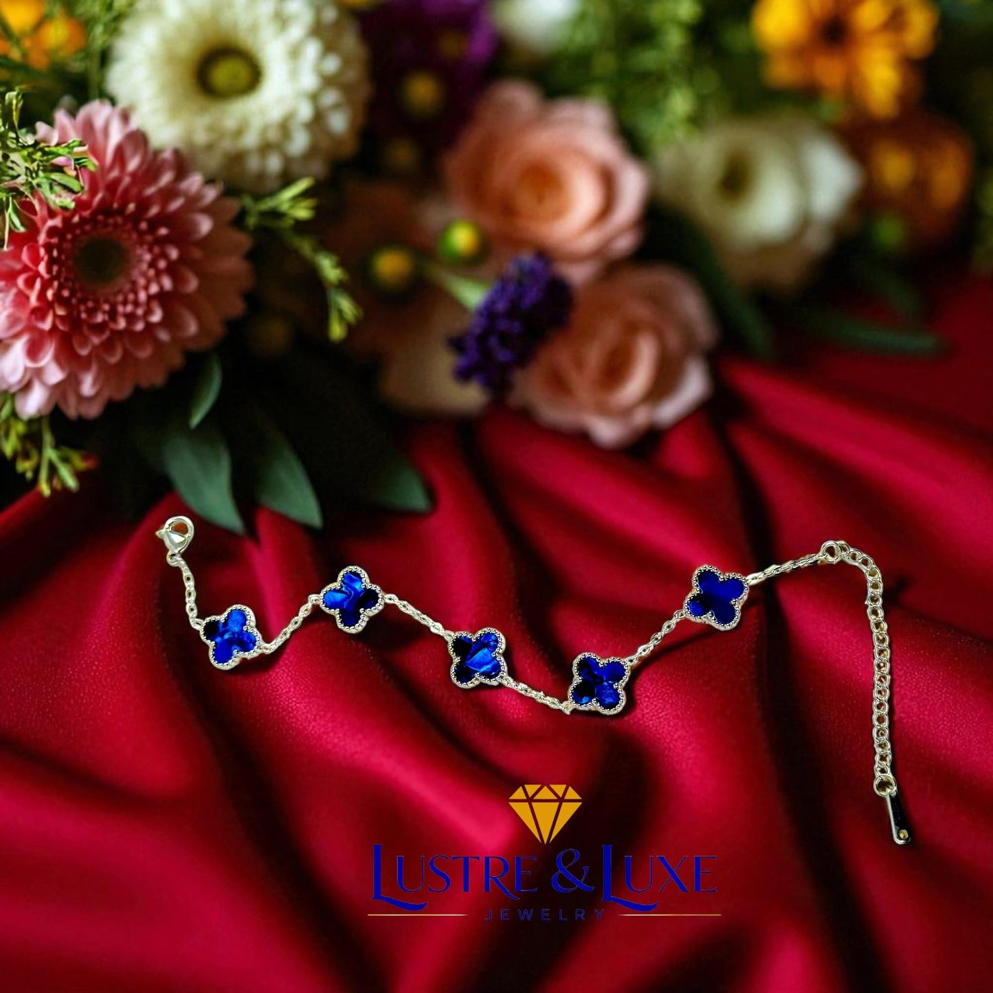 Four Leaf Clover Bracelet for Women – White Gold Plated 316L Stainless Steel, Double-Sided Mother of Pearl, Adjustable Lucky Charm Link Bracelet, Elegant Jewelry Gift for Her, Comes with gift Box.