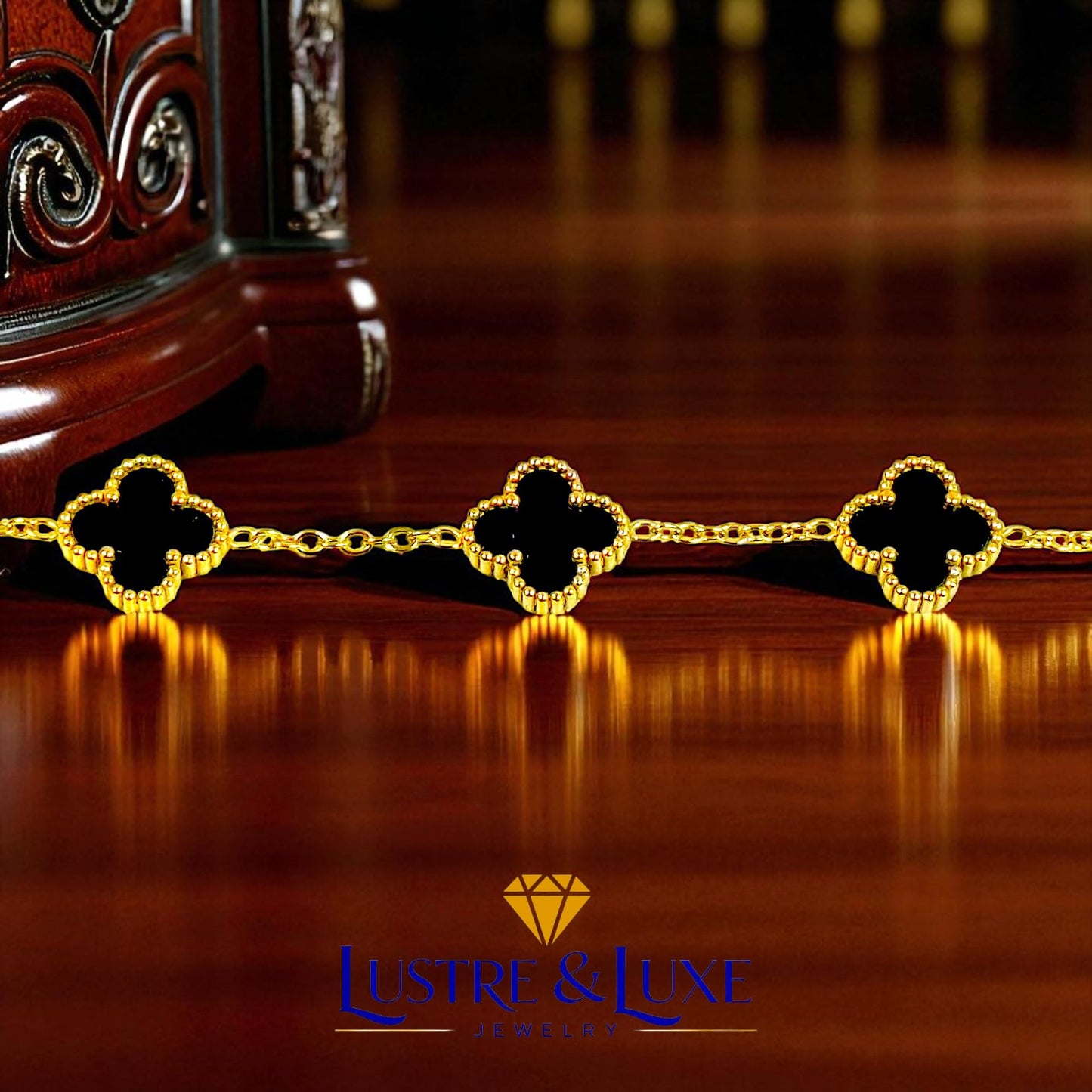 Four Leaf Clover Bracelet for Women – 18K Gold Plated 316L Stainless Steel, Double-Sided Mother of Pearl, Adjustable Lucky Charm Link Bracelet, Elegant Jewelry Gift for Her, Comes with gift Box.