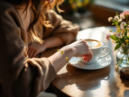 Clover Bracelet - Solid 925 Sterling Silver, 14K Vermeil Gold Plated, Evil Eye, Double Side Handcrafted Unique Glass Artwork , Adjustable Link, Comes in a Beautiful Gift Box, Perfect for Birthdays, Anniversaries, Valentine’s Day, or Mother’s Day.