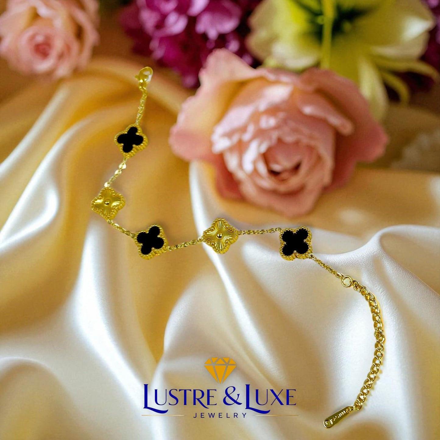 Four Leaf Clover Bracelet for Women – 18K Gold Plated 316L Stainless Steel, Double-Sided Mother of Pearl, Adjustable Lucky Charm Link Bracelet, Elegant Jewelry Gift for Her, Comes with gift Box.