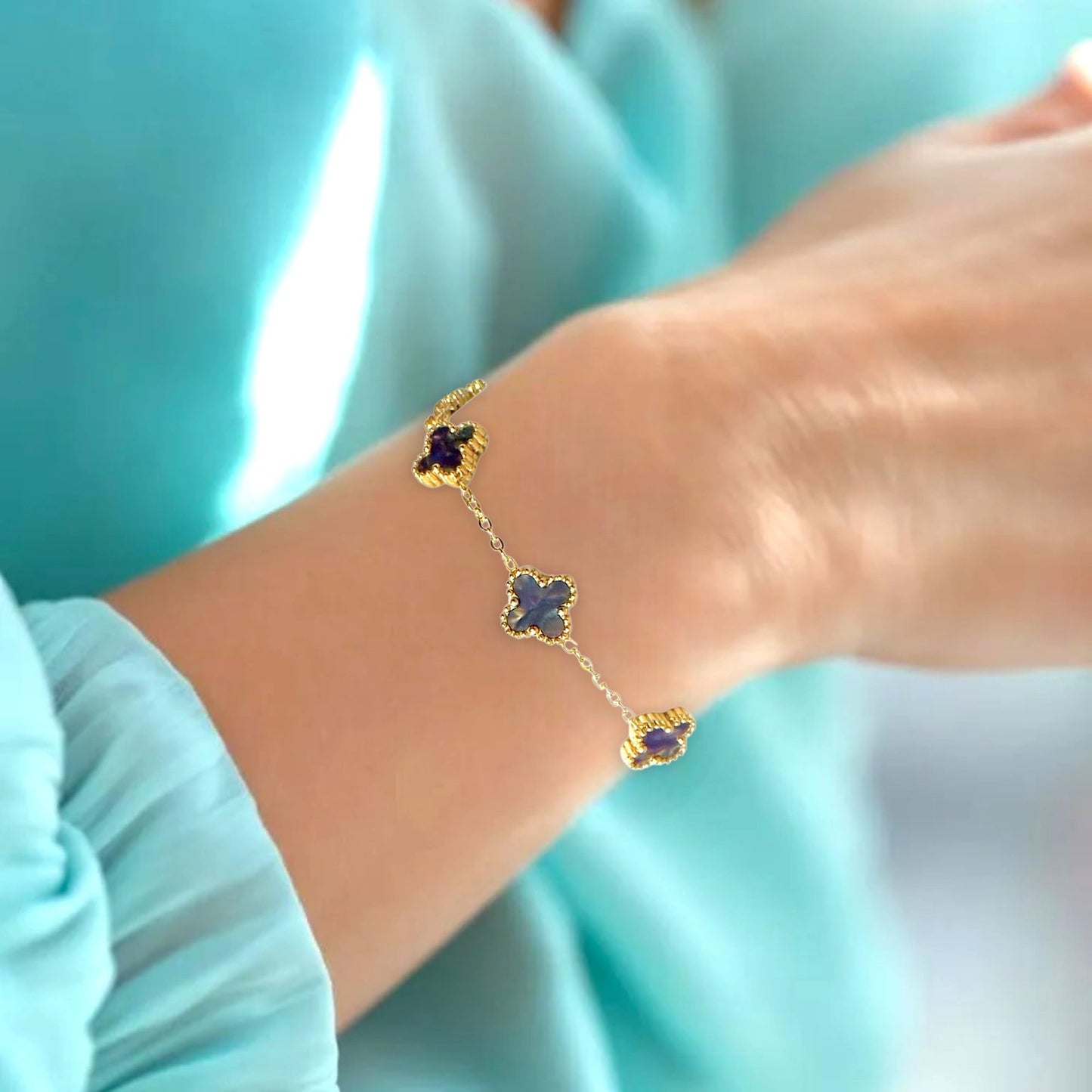 Four Leaf Clover Bracelet for Women - 18K Gold Plated 316L Stainless Steel, Double-Sided Mother of Pearl Charm, Adjustable Link Lucky Bracelet, Elegant Jewelry Gift for Her with Gift Box